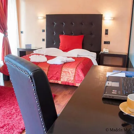 Anastazia Luxury & 2* Athens